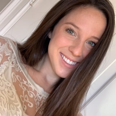 Profile Picture of Abby Brown (@abby_brown_) on Twitter