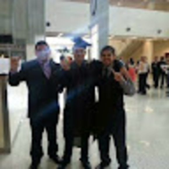 Profile Picture of Victor Salgado (@vsalgado45) on Poshmark