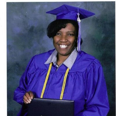 Profile Picture of Nell Pugh (@fnell1959) on Twitter