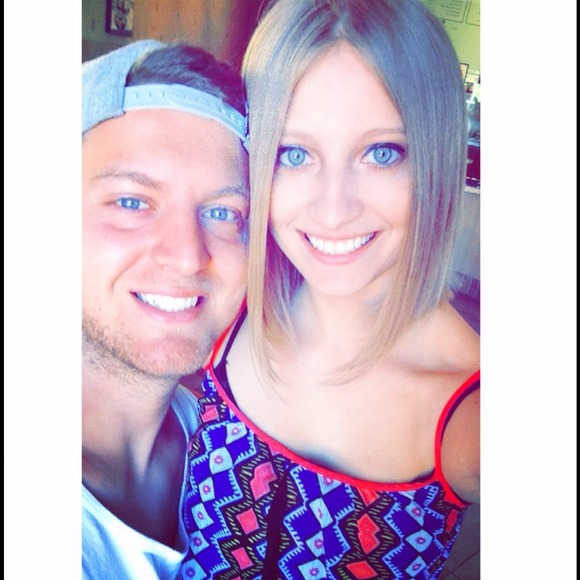 Profile Picture of Rachel Bortis (@rachelbortis) on Poshmark