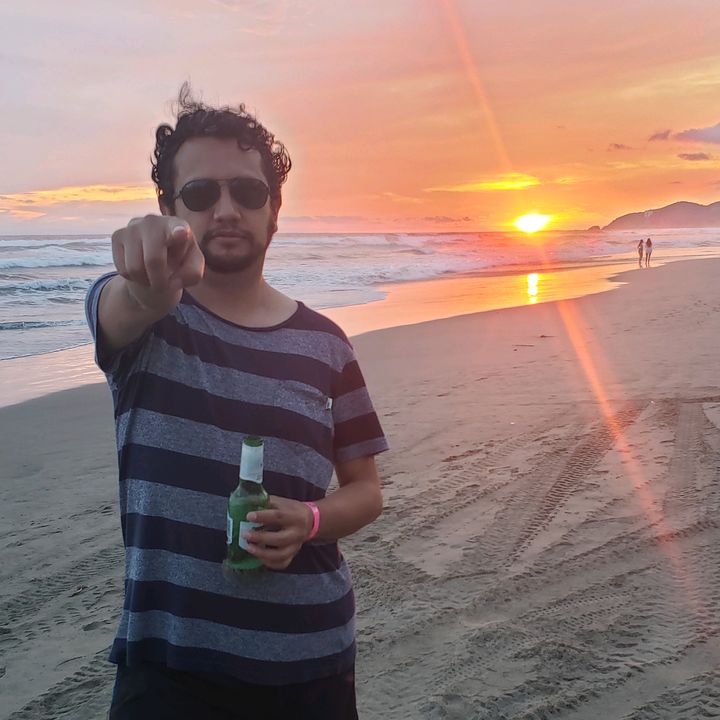 Profile Picture of aaron_slave (@@aaron_slave) on Tiktok