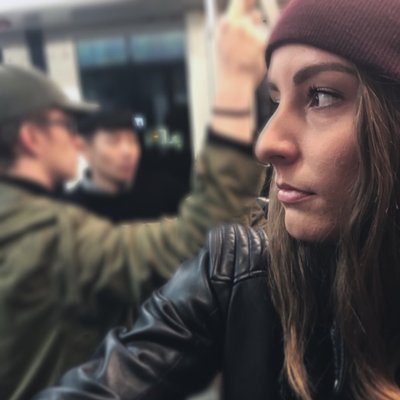 Profile Picture of Amanda McClenny (@mandyfayee) on Twitter