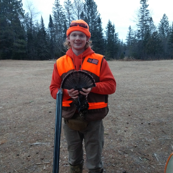 Profile Picture of Robert Glover (@robertglover334) on Poshmark