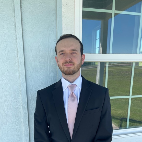 Profile Picture of Tyler Harshbarger (@tylerharsh98) on Poshmark