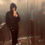 Profile Picture of 𝕯𝖆𝖛𝖎𝖉𝖊 𝕯𝖊 𝕿𝖚𝖑𝖑𝖎𝖔 (@davide.dt__) on Instagram