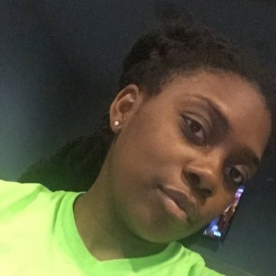 Profile Picture of QueenB (@Lindsey_Briana) on Twitter