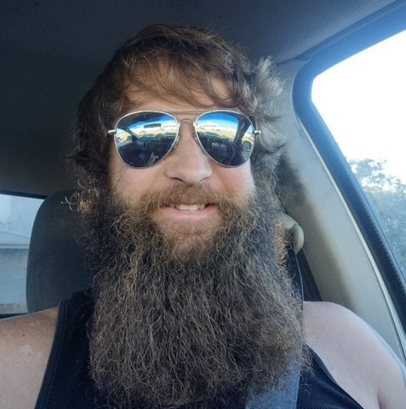 Profile Picture of Chris Dunahoo (@leedunahoo11) on Poshmark