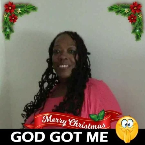 Profile Picture of Dawn Percell (@percelldawn) on Poshmark
