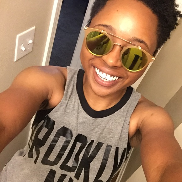 Markea Hunter - Poshmark Profile Picture of Markea Hunter (@ramavixen_4) on Poshmark