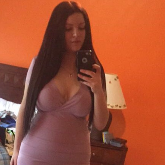 Profile Picture of Stefane Keigans (@skeigans) on Poshmark