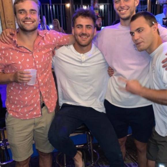 Profile Picture of Dan Waltermeyer (@danwaltermeyer) on Poshmark