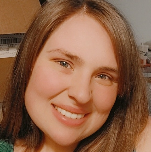 Profile Picture of Jessica Wolstenholme (@j_wolstenholme) on Poshmark