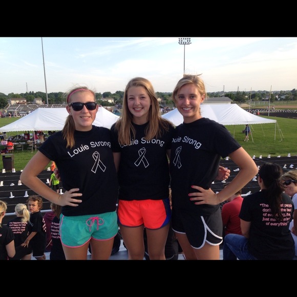 Profile Picture of Hannah Pakkala (@pakkalahannah) on Poshmark