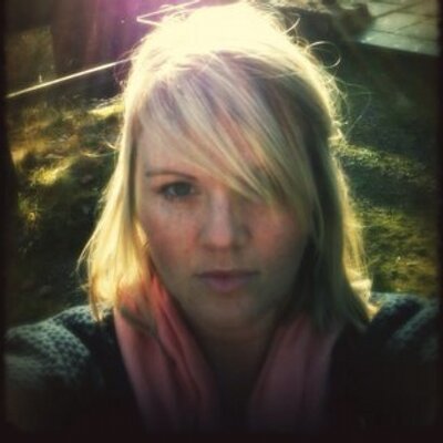 Profile Picture of Mari Roberts (@marielen21) on Twitter