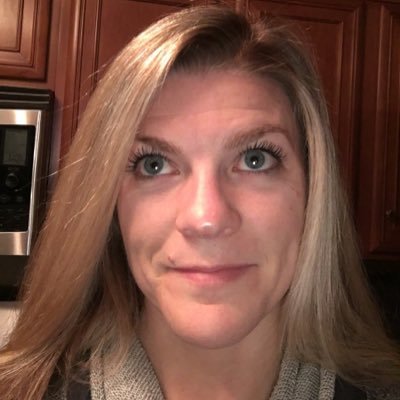 Profile Picture of Melissa Sikora (@melissapolished) on Twitter