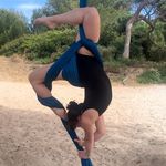 Profile Picture of Paloma - Tissu aérien & contorsion (@latete.en.lair) on Instagram