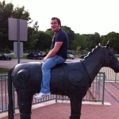 Profile Picture of Derek Hodge (@dhodge92) on Twitter