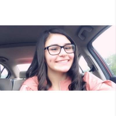 Profile Picture of Shelby McLaughlin (@shelb6886) on Twitter