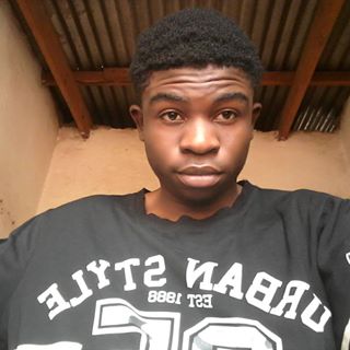 Profile Picture of Gee Layeez Grey (Zero Ree) (@grey.trevor) on Facebook