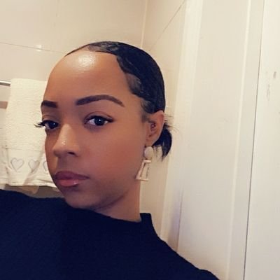 Profile Picture of 𝐓𝐚𝐦𝐢𝐤𝐚 𝐕 𝐌𝐢𝐭𝐜𝐡𝐞𝐥𝐥 (@Tammyvm) on Twitter