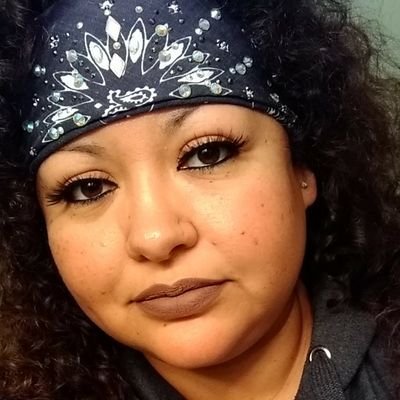 Profile Picture of Pinki Osby (@MrsPosby) on Twitter