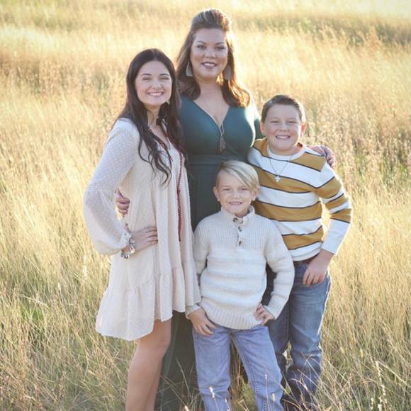 Profile Picture of Marie Haverstock (@mrshaverstock) on Poshmark