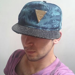 Profile Picture of Pouya Akbarzade (@Pouya.Datees) on Facebook