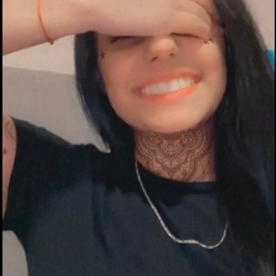Profile Picture of Irma (@chxvxzz) on Twitter