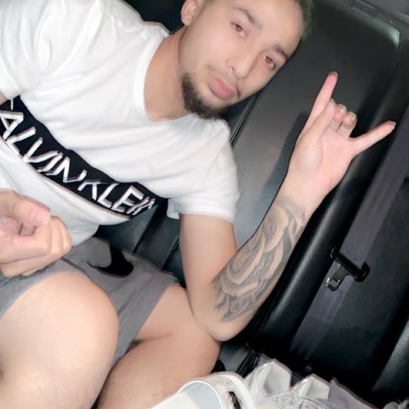 Profile Picture of Carlos Soliz (@carloslilpit) on Poshmark