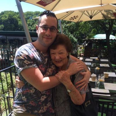 Profile Picture of Brett Weinberg (@@weinberg_brett) on Twitter