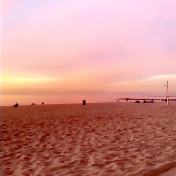 Profile Picture of Kea Nansen (@kknansen) on Poshmark