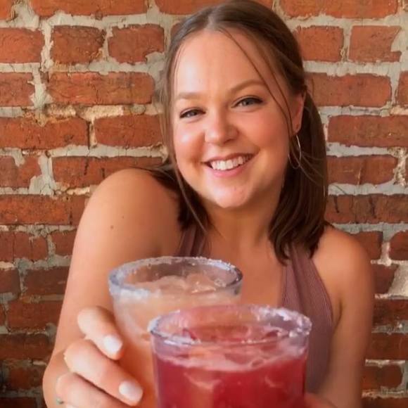 Profile Picture of Meghan Keating (@meg_keating) on Poshmark
