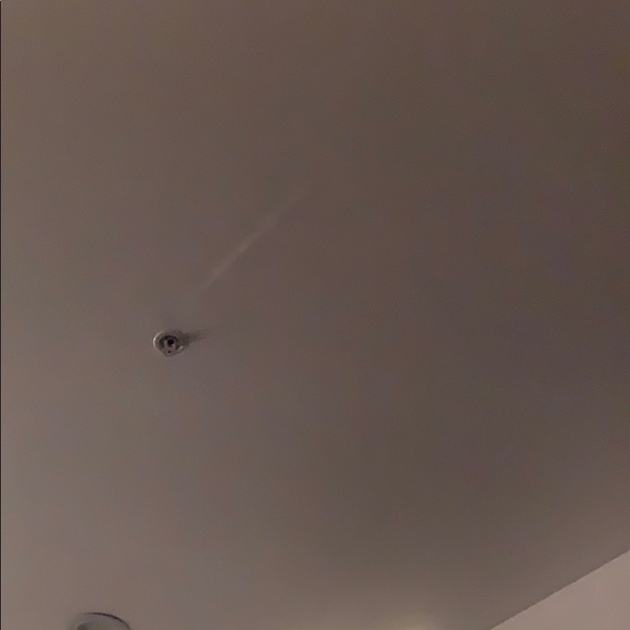 Profile Picture of David Montejo (@david2littt) on Poshmark