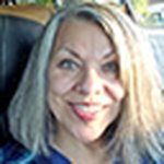 Profile Picture of Pam Zielinski (@oceanbreezespleases) on Instagram