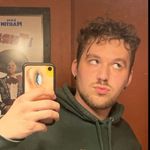 Profile Picture of jäćôb łęïghtÿ (@jacobleighty) on Instagram