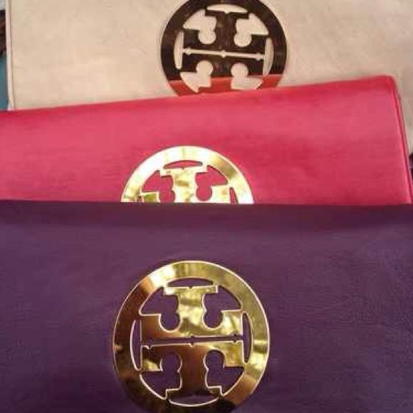 Profile Picture of C. Bottone (@cab059) on Poshmark