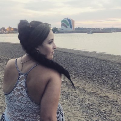 Profile Picture of Amanda Randall (@ARandall22) on Twitter