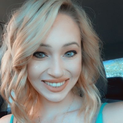 Profile Photo of Alaina Pierce (@AlainaNPierce) on Twitter