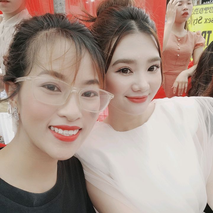 Profile Picture of TRẦN LIÊN HUYỀN PHI (@tranlienhuyenphi) on Tiktok