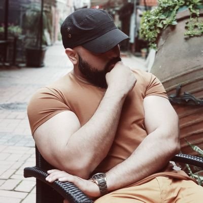 Profile Picture of 𝐉𝐨𝐡𝐧 𝐂𝐚𝐦𝐚𝐜𝐡𝐨 𝐓𝐫𝐢𝐩𝐚𝐭𝐡𝐢 (@JonTripathi) on Twitter