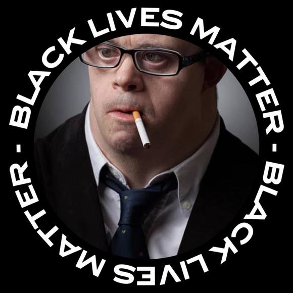 Jovan Bryant - Poshmark Profile Picture of Jovan Bryant (@jovanbryant) on Poshmark