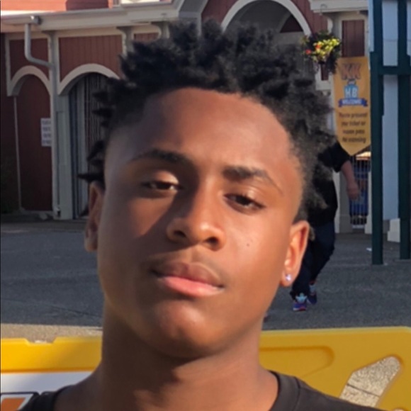 Profile Picture of Tony Hill watkins (@tonywatkins195) on Poshmark