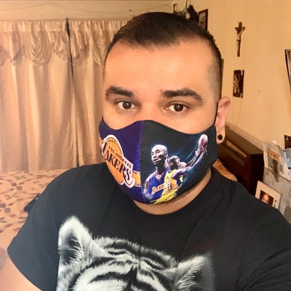 Profile Picture of Jose Serna (@mozzer77) on Poshmark