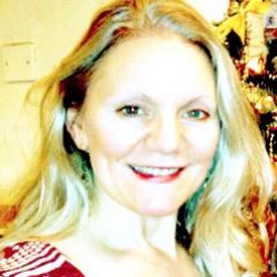 Profile Picture of Lisa Finn Powell (@LisaFinnPowell) on Twitter