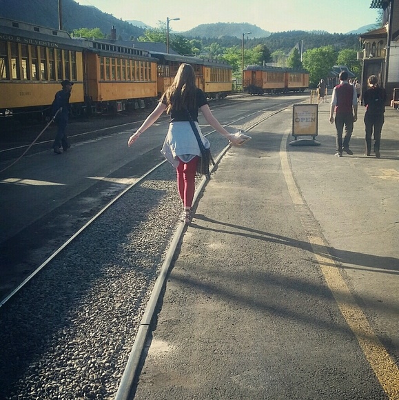 Profile Picture of Miranda Hickman (@cloe7253) on Poshmark