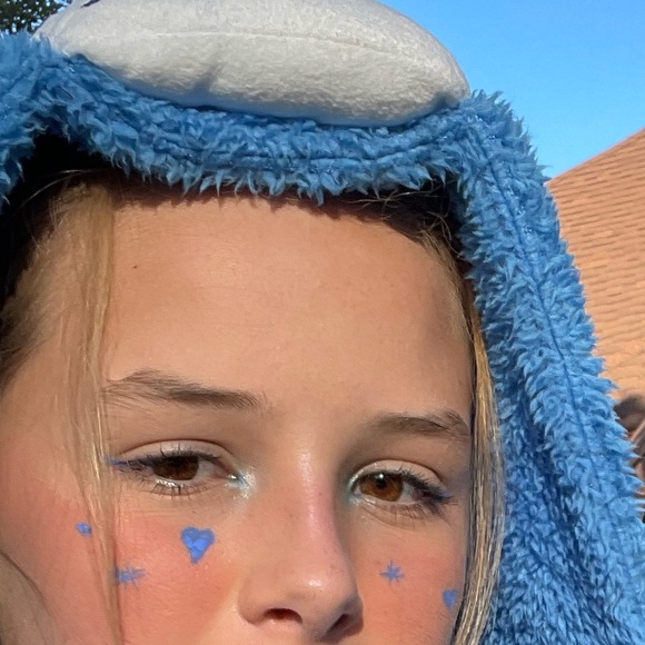 Profile Picture of Kara Luongo (@kara_luongo) on Poshmark