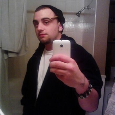Profile Picture of Andre Hicks (@Andrehicks2130) on Twitter