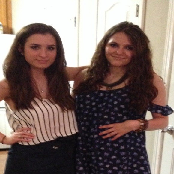 Profile Picture of Kendall Moore (@kendallpeyton) on Poshmark