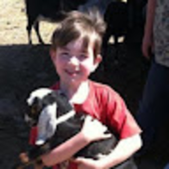 Profile Picture of Nash charils Mcculley (@nasher21408) on Poshmark