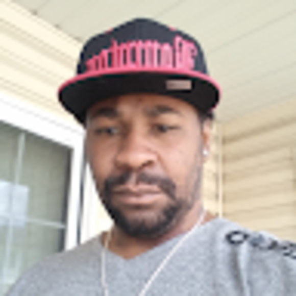 Profile Picture of Kevin Howard (@dremeech1315) on Poshmark